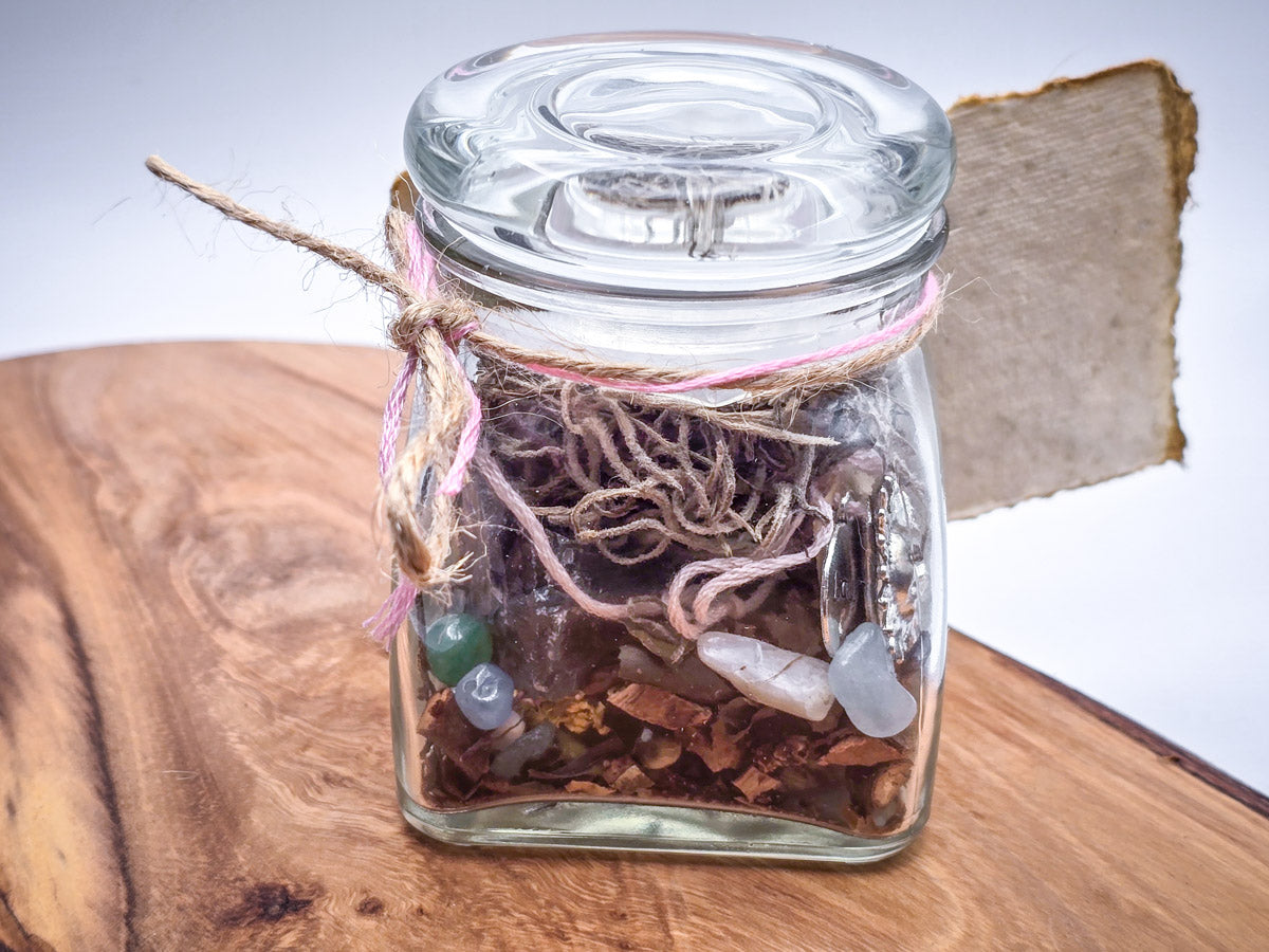 Friendship Spell Jar: Cultivate Bonds of Harmony and Understanding