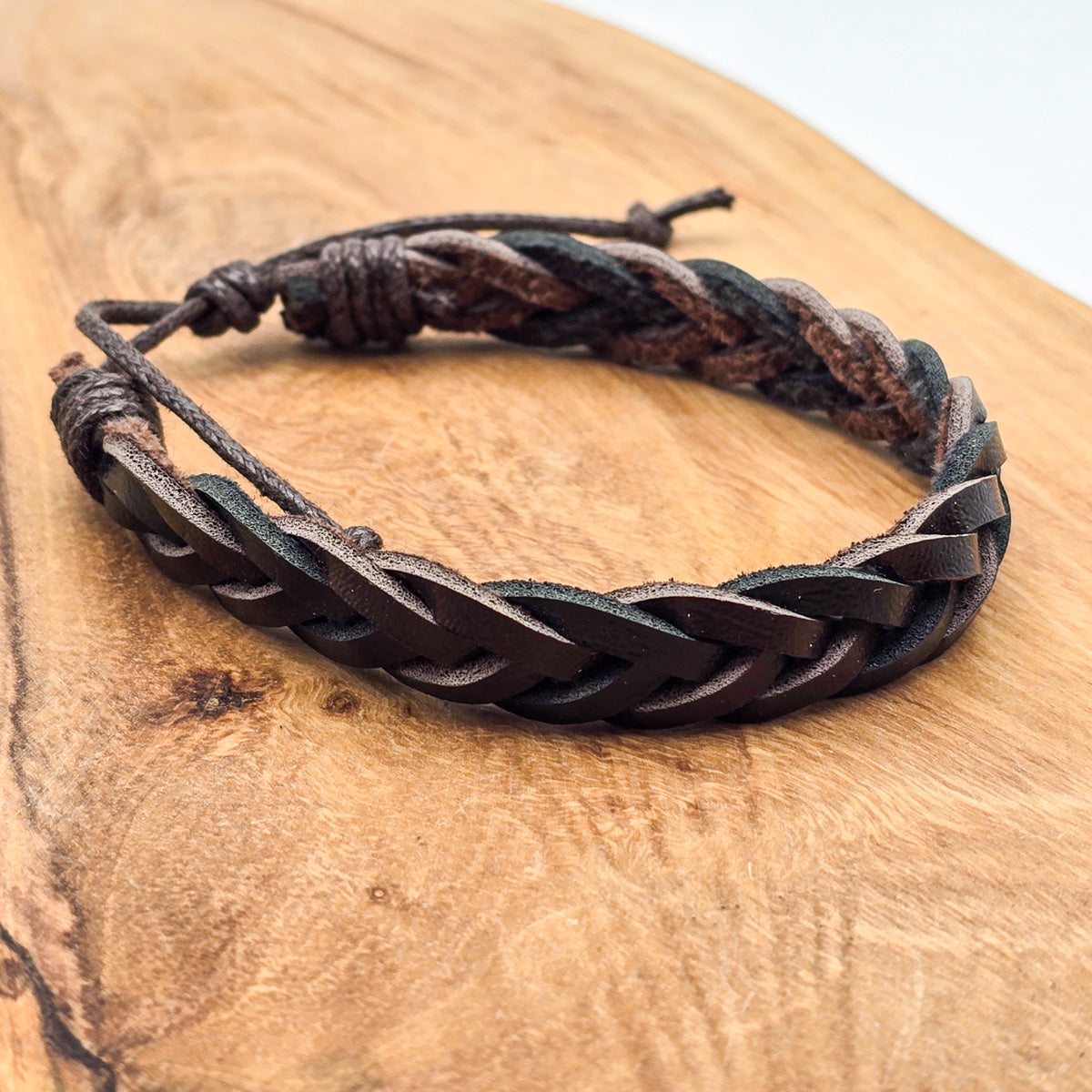 Unisex Adjustable Leather Bracelet - Versatile Style